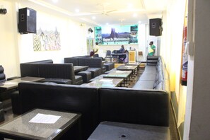 Karaoke room