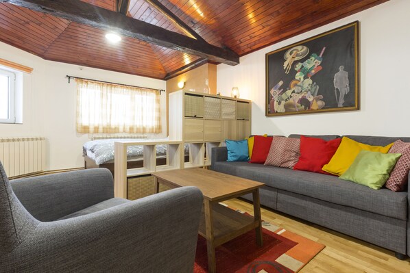 Comfort Apartment | Living area