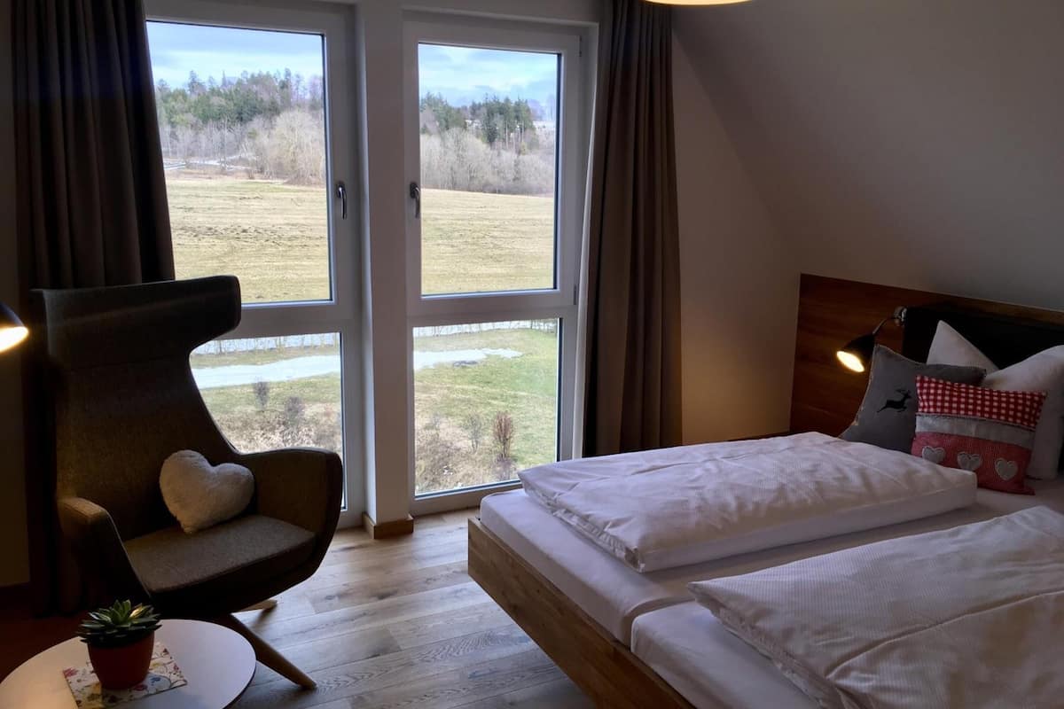 1 bedroom, minibar, in-room safe, individually decorated