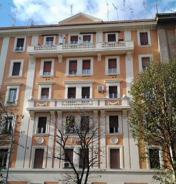 Front of property - Hospitales del Pellegrino Trastevere (Rome)