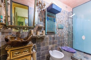 Double Room | Bathroom - Hospitales del Pellegrino Trastevere (Rome)