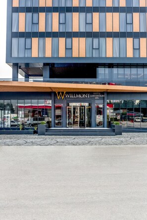 Property entrance - Willmont Hotel (Balikesir)