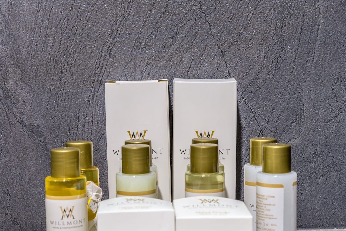 suite | bathroom amenities | shower, free toiletries, hair dryer, bathrobes