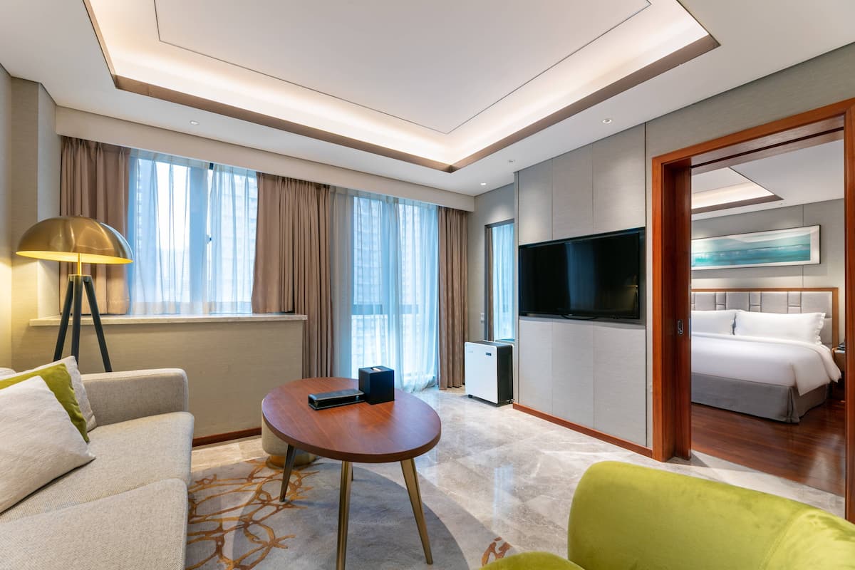 Ropa de cama de alta calidad y minibar