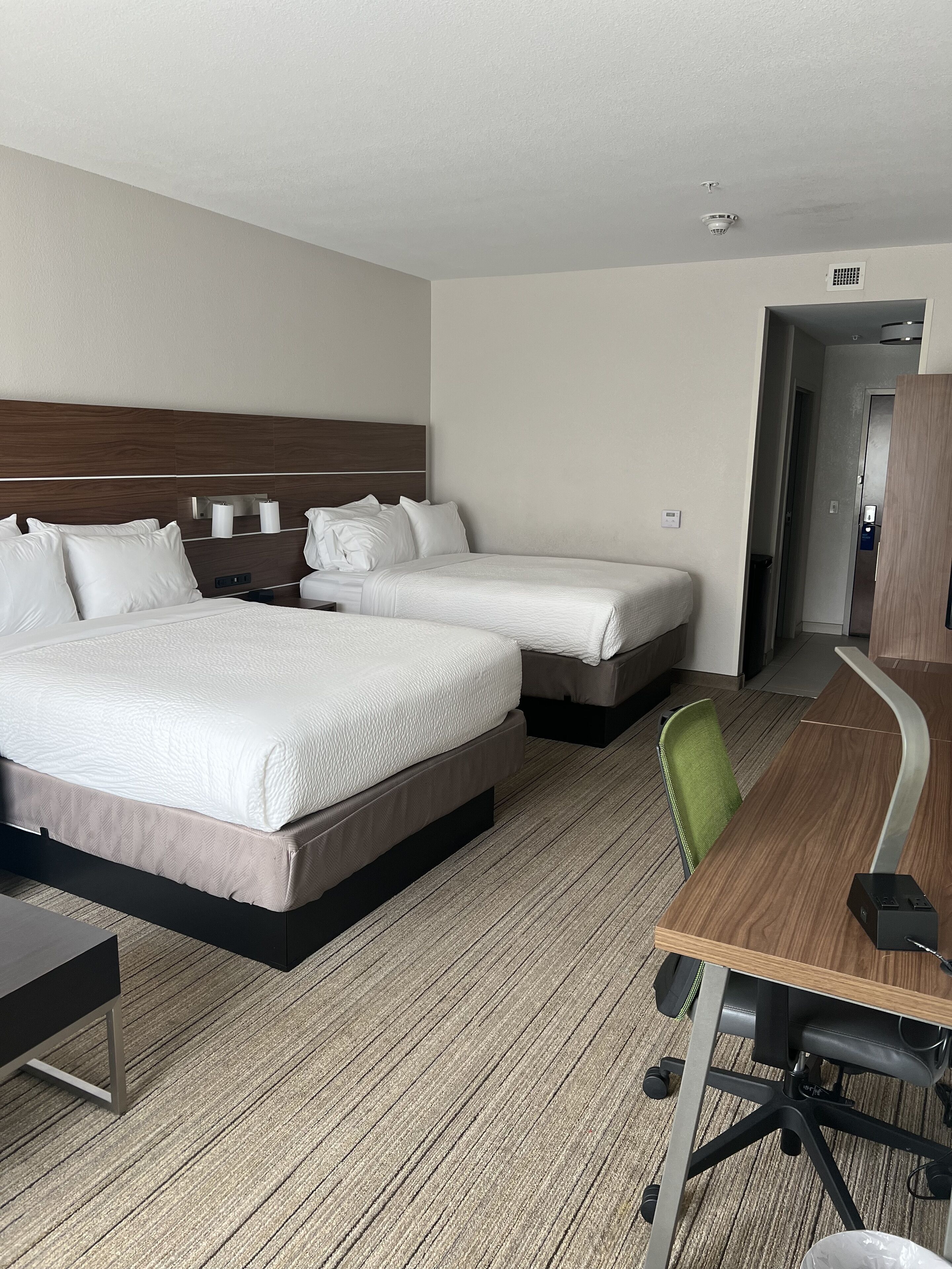 Foto - Holiday Inn Express And Suites Mobile  University Area