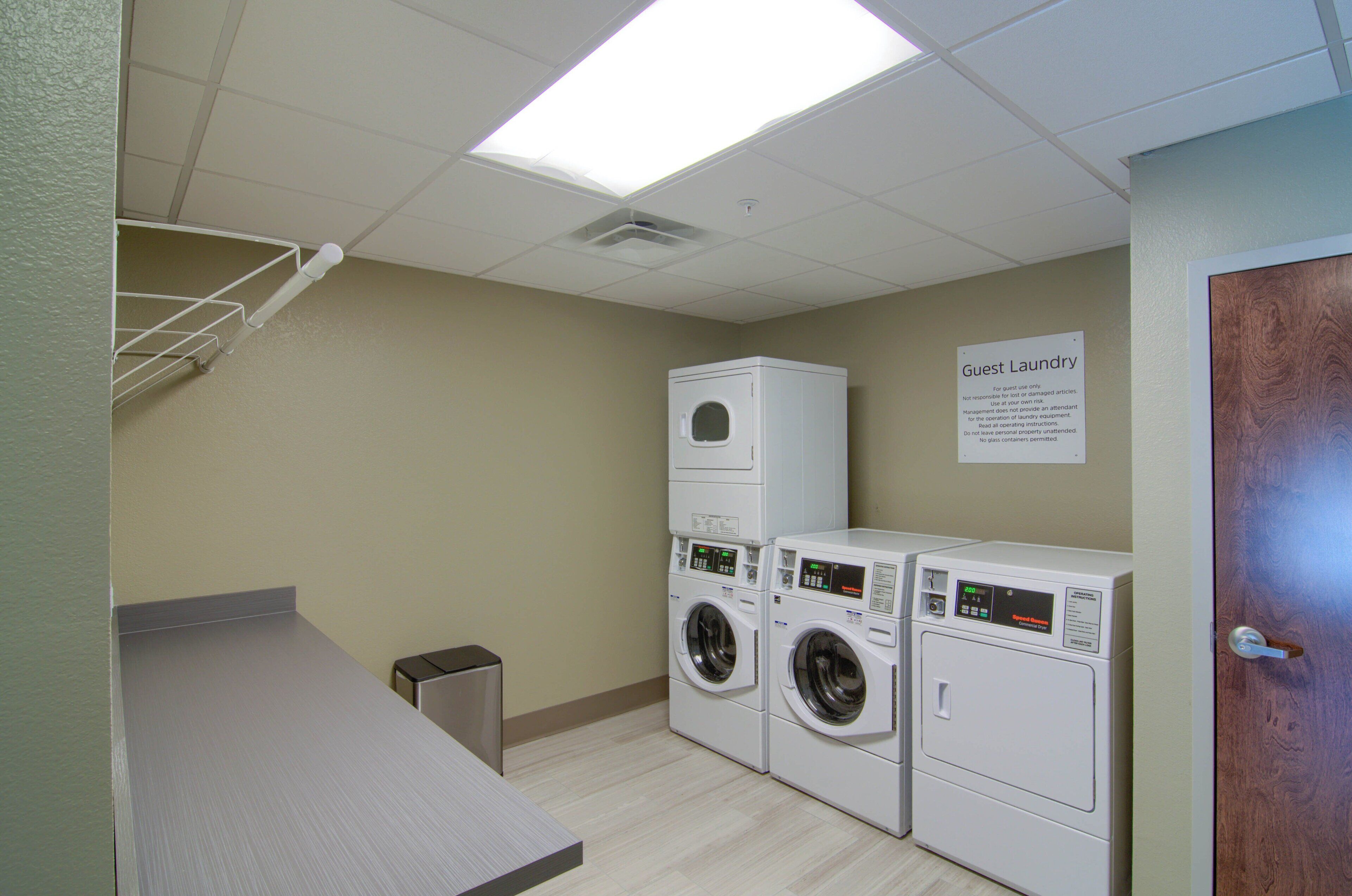 Foto - Holiday Inn Express And Suites Mobile  University Area