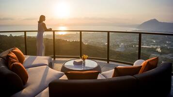 Premium-Suite, 1 Einzelbett (Panorama) | Terrasse/Patio