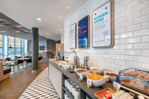Free daily buffet breakfast