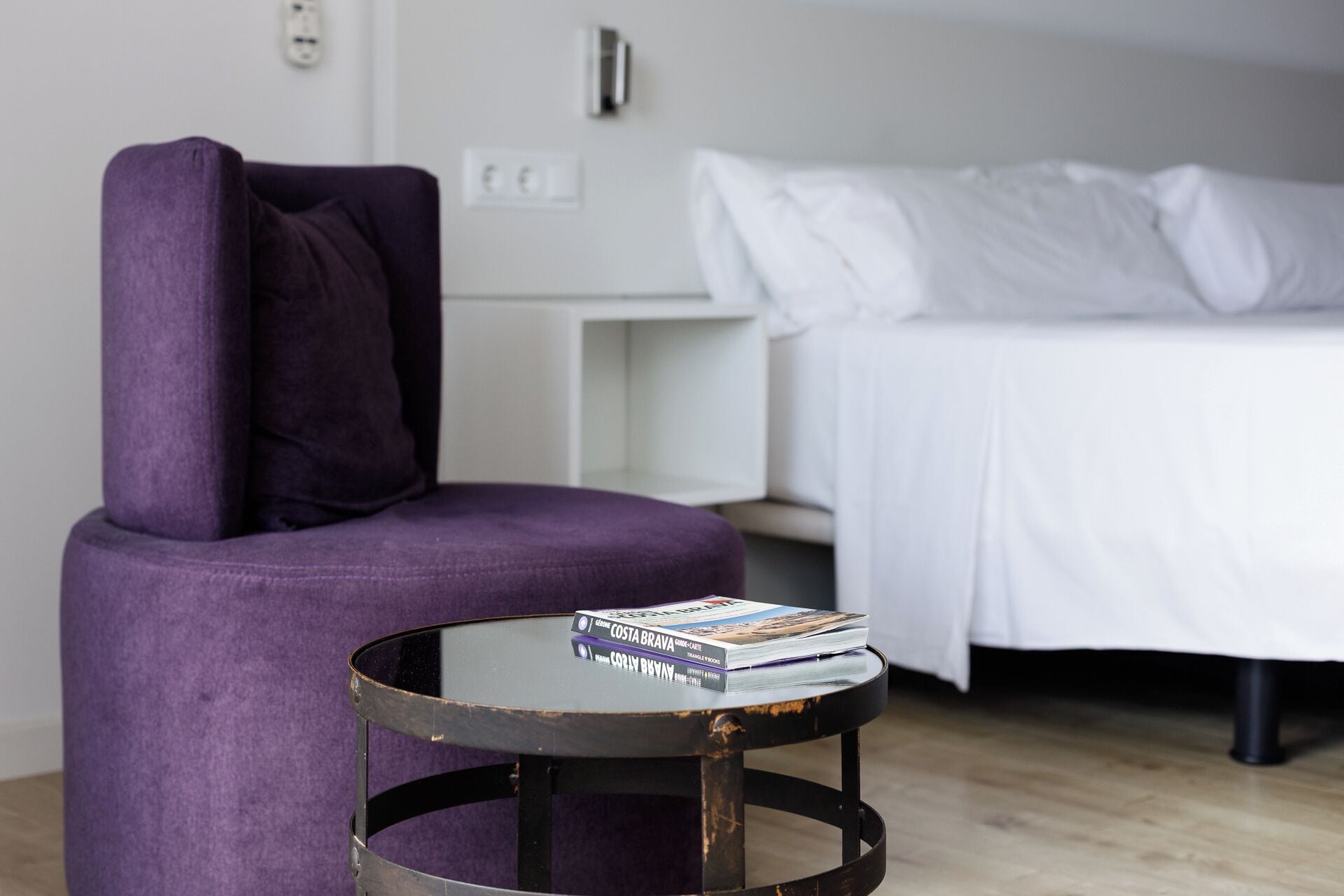 exclusive double room, non smoking, partial sea view | 1 bedroom, in-room safe, desk, free wifi