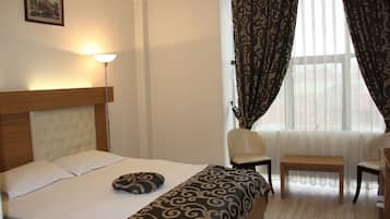 Deluxe Double Room | Free minibar items, free WiFi, bed sheets