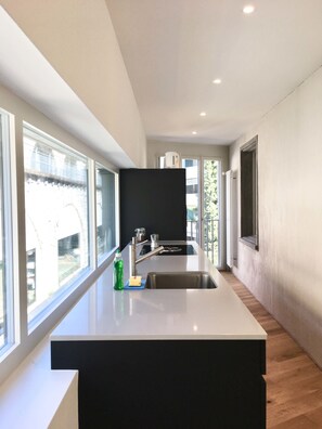 Superior Apartment, 3 Bedrooms, Balcony | Private kitchen