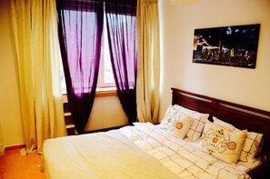 Superior Apartment, 1 Queen Bed with Sofa bed, Non Smoking, City View | 1 bedroom, premium bedding, individually furnished, iron/ironing board - Ultra Central Old Town Apartments (Bucharest)