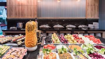 Café da manhã completo todos os dias (DZD 2800 por pessoa)