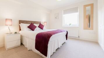 In-room safe, iron/ironing board, free WiFi, bed sheets