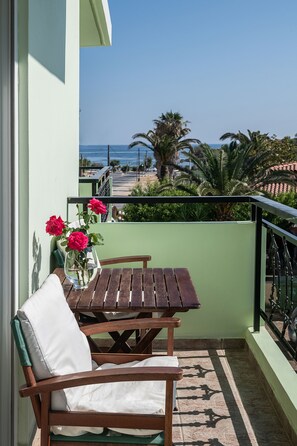 Comfort-Studio | Balkon