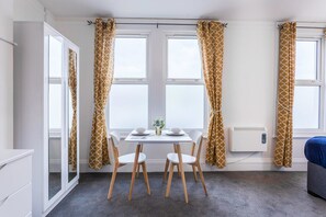 Premium bedding, iron/ironing board, free WiFi, bed sheets