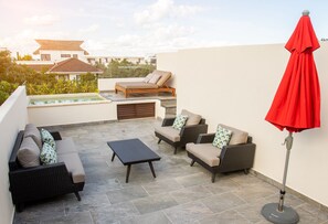 Loftsleilighet – deluxe, 3 soverom | Terrasse/patio