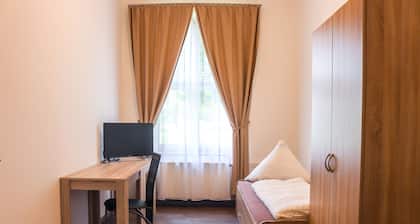 FMM Hostel