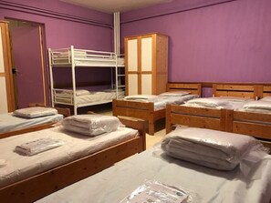Shared Dormitory, Shared Bathroom