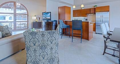 Condo Marina 360