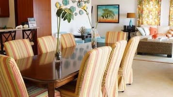 Stovetop, dishwasher, cookware/dishes/utensils