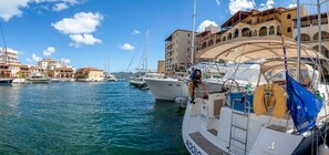 Marina - Condo Figueira (Lowlands)