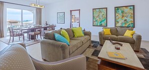 Living room - Condo Figueira (Lowlands)