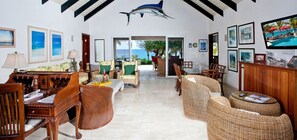 Fernseher, DVD-Player