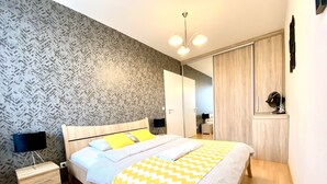 Superior Apartment, 1 Bedroom | Desk, soundproofing, iron/ironing board, WiFi (free) - Keleti Aparthotel (Budapest)