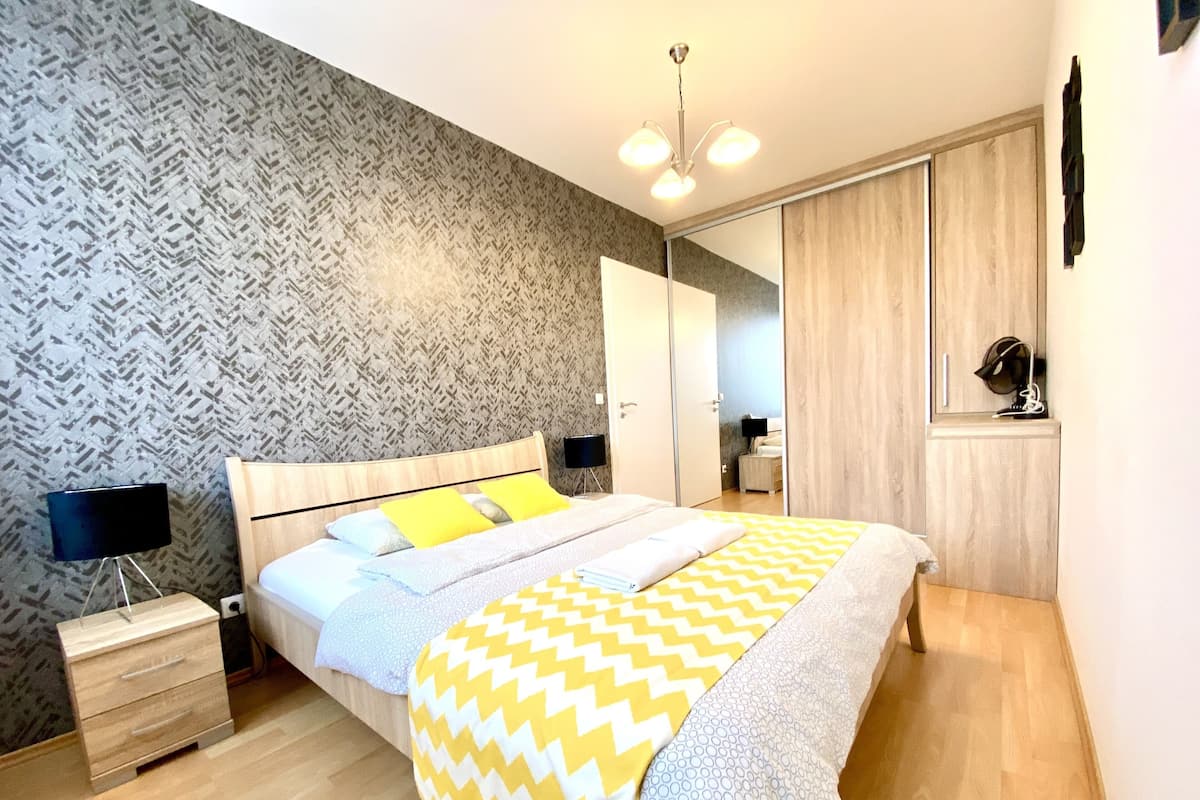 Superior Apartment, 1 Bedroom | 1 bedroom, desk, soundproofing, iron/ironing board