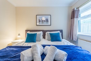 Premium bedding, iron/ironing board, free WiFi, bed sheets - Hamlet Heights (Southend-on-Sea)