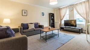 Apartment (Ground Floor) | Living area | Flat-screen TV - Hamlet Heights (Southend-on-Sea)