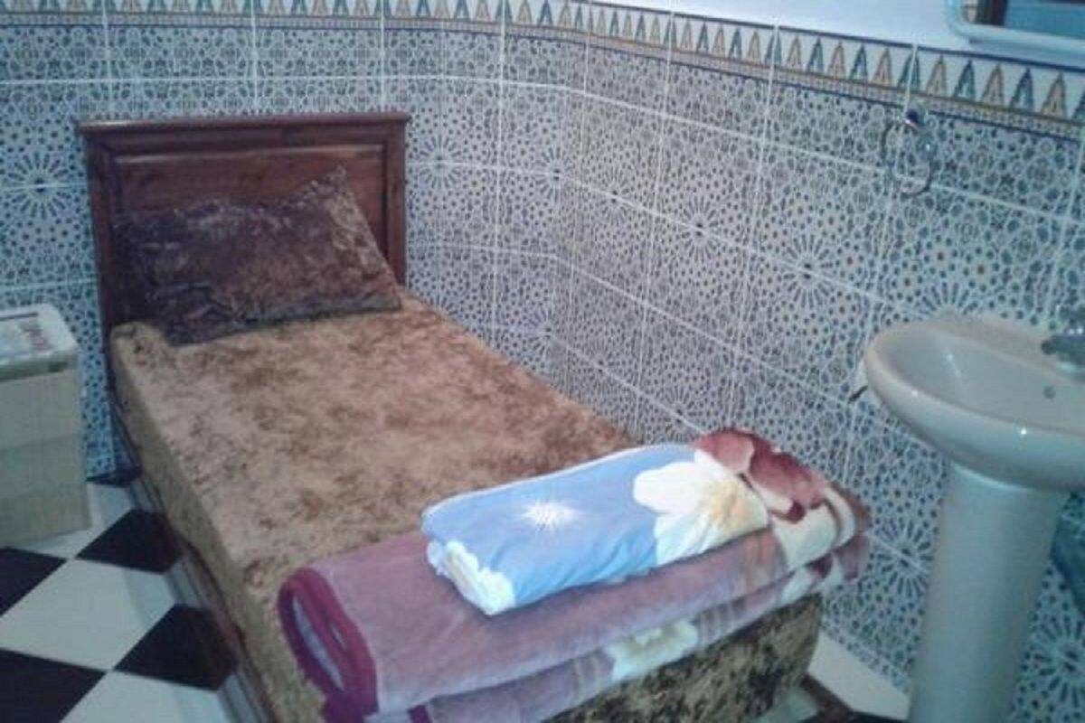 Single Room | Free WiFi, bed sheets