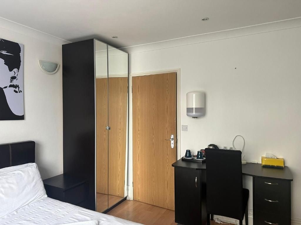 Foto - 3 Luxury En-suite Bedrooms