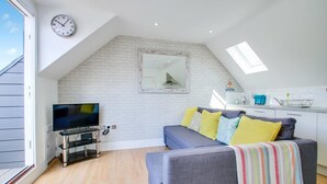 Apartment, 2 Bedrooms, Balcony | Living area