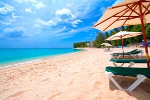Playa en los alrededores 
