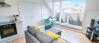 19 Cathedral Walk
