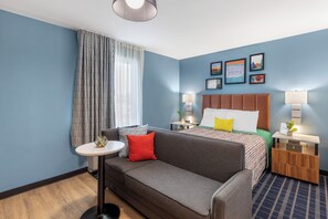 Studiosuite, 1 queensize-seng, tilgjengelighetstilpasset, ikke-røyk (Kitchen) | Skrivebord, blendingsgardiner, strykejern/-brett og wi-fi (inkludert)