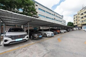 Property grounds - Heyi Express Hotel (Zhuhai Weichuangli Industrial Park) (ZHUHAI)