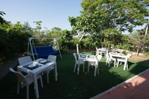 Outdoor dining - Villa Saturno (Tropea)