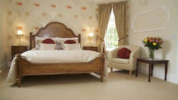 In-room safe, individually decorated, individually furnished, desk