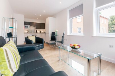 Roomspace Apartments -Swan House