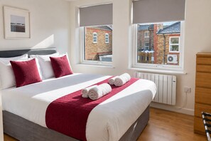 Unclassified image, 3 of 26, button - Roomspace Apartments -Swan House (Leatherhead)