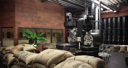 Moness Hotel und Kaffeerösterei