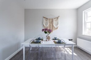 Apartment, 2 Bedrooms, Non Smoking | Private kitchen - Exhale (Southend-on-Sea)