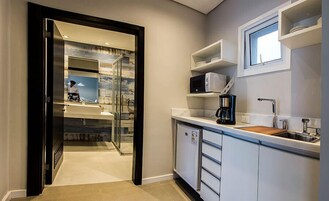 Family Apartment, 1 Bedroom, Non Smoking, City View (2 Single Bed/Twin Bed and 1 Queen Bed) | Private kitchen | Fridge, microwave, electric kettle, toaster