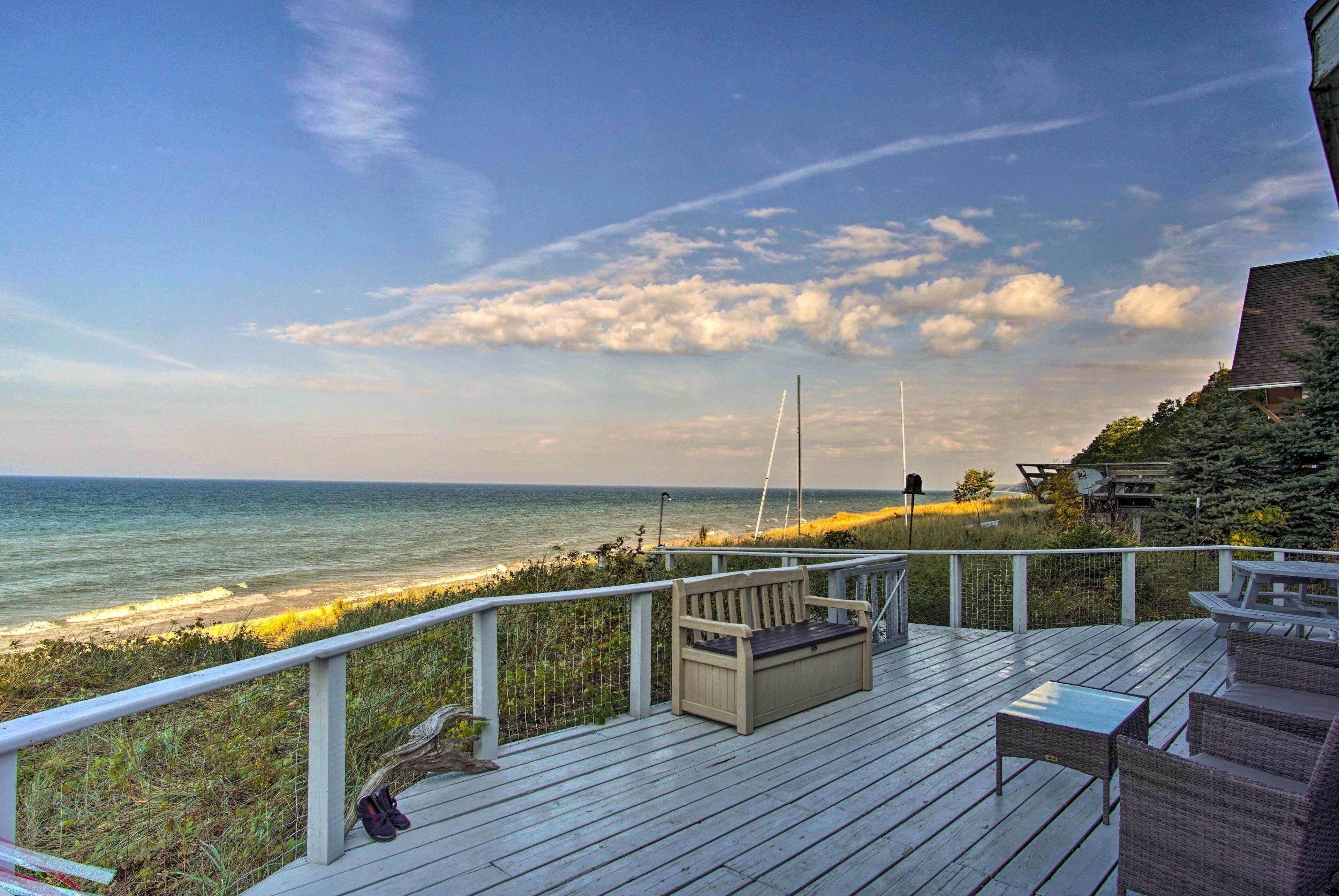 Lakefront Montague Cottage w/ Deck & Beach!