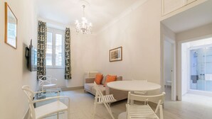 Unclassified image, 5 of 27, button - Saint Peter Suite Apartment (Roma)