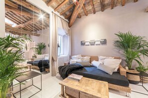 Living area - Navona Luxury&Charming Apartment with Terrace (Roma)