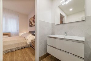 1 Schlafzimmer, WLAN, Bettwäsche